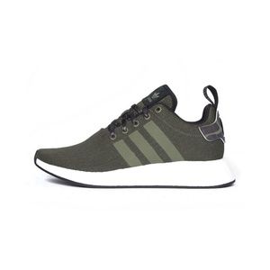 Adidas Mens NMD R2 Sneakers Green with Camouflage Size 11 US Mint Condition